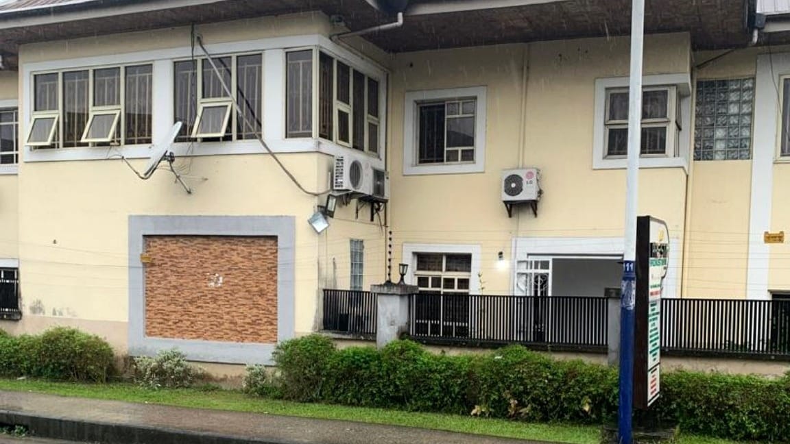 Exterior of Prestige Specialist Hospital in D/Line, Port Harcourt